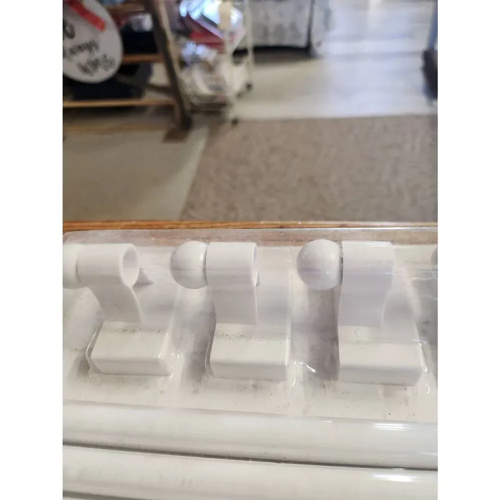 Four Magnetic Rods.